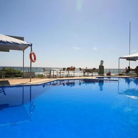 Corfu Glyfada Menigos Resort 13 בית נופש *