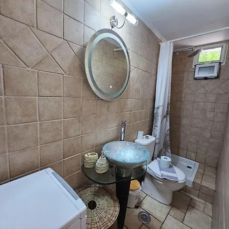 Corfu Menigos 13 * Glyfáda