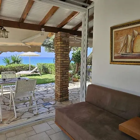 Corfu Menigos 13 * Glyfáda