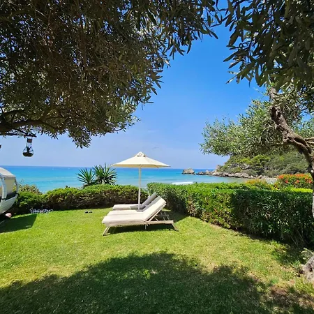 Corfu Menigos 13 펜션 글리파다