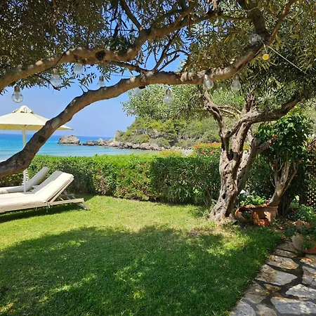 Tatil Evi Corfu Glyfada Menigos Resort 13 *